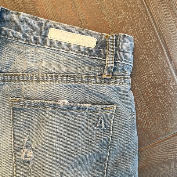 Articles Of Society Los Angeles denim distressed shorts - Picture 3 of 6